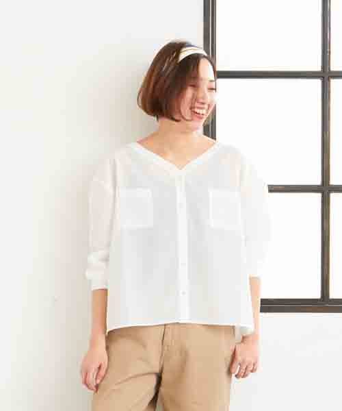 un dix cors（アンディコール）の「デコルテシャツブラウス（シャツ/ブラウス・レディース・ブルー/ホワイト/イエロー・ﾌﾘ-）」の5枚目の写真