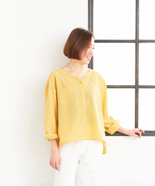 un dix cors（アンディコール）の「デコルテシャツブラウス（シャツ/ブラウス・レディース・ブルー/ホワイト/イエロー・ﾌﾘ-）」の10枚目の写真