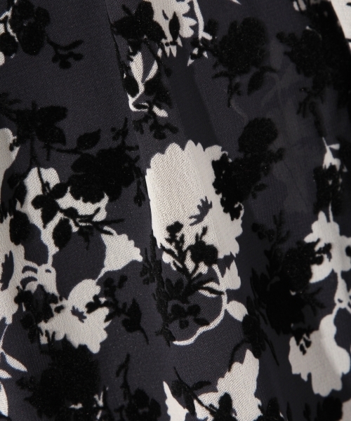 niko and...(ニコアンド)の「フラワーフロッキーワンピース【niko and ...】(ワンピース・レディース・ネイビー/カーキ・MEDIUM/LARGE)」の12枚目の写真