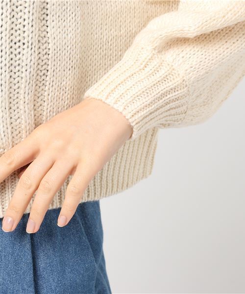 earth music&ecology（アースミュージックアンドエコロジー）の「ハイネックケーブルニットプルオーバー（ニット/セーター・レディース・アイボリー/レッド/杢グレー・FREE）」の8枚目の写真