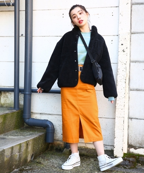 LOWRYS FARM（ローリーズファーム）の「オックスカラータイトスカート　783431 （スカート・レディース・ブラック/オレンジ/ライラック/ベージュ・MEDIUM/LARGE）」の12枚目の写真