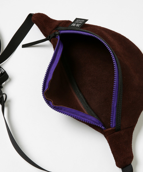 20/80（テゥエンティーエイティー）の「【20/80】トゥエンティーエイティー/COW SUEDE  WAIST BAG（ボディバッグ/ウエストポーチ・メンズ・ブラック/ブラウン/ブラック系その他/ライトグレー・FREE）」の6枚目の写真