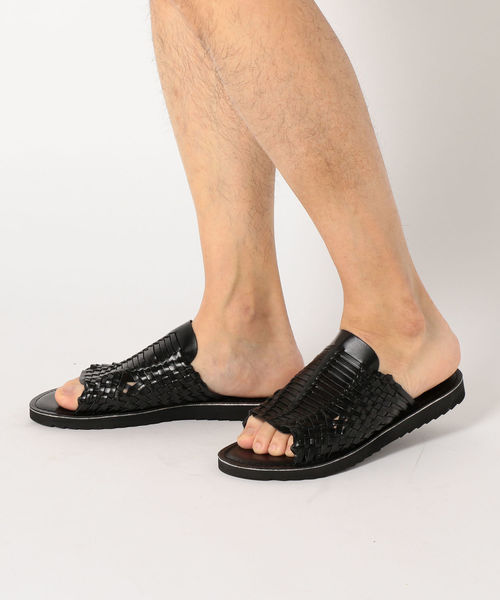 SHIPS JET BLUE（シップスジェットブルー）の「TONALA: レザーメッシュスリッパサンダル（サンダル・メンズ・ブラック/ブラウン・40/41/42/43）」の3枚目の写真