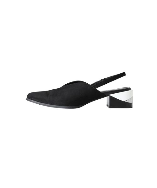 MURUA（ムルーア）の「ポインテッドバブーシュ（サンダル・レディース・ブラック/ダークグリーン/その他1/キャメル・35/36/37）」の2枚目の写真