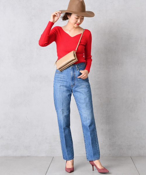 DouDou（ドゥドゥ）の「リブゆるVニット（ニット/セーター・レディース・ブラック/ブラウン/オフホワイト/グレイッシュベージュ/レッド/ブルー・FREE）」の17枚目の写真