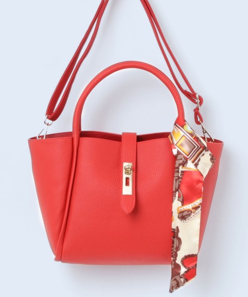 florist（フローリスト）の「【3way】スカーフ付き台形ハンドバッグ/ショルダーバッグ（ハンドバッグ・レディース・ホワイト/ブラック/ベージュ/ピンク/レッド/グレー・FREE）」の6枚目の写真