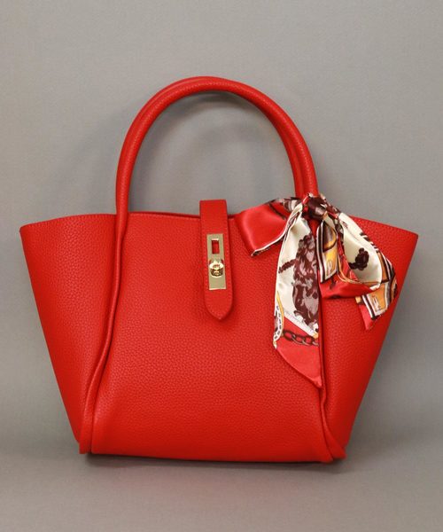 florist（フローリスト）の「【3way】スカーフ付き台形ハンドバッグ/ショルダーバッグ（ハンドバッグ・レディース・ホワイト/ブラック/ベージュ/ピンク/レッド/グレー・FREE）」の10枚目の写真