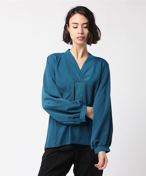 おしゃれスタ(オシャレスタ)の「シャインツイル 胸元切替えBL(LC)(シャツ/ブラウス・レディース・レッド/ピンク/ブルー/ライトベージュ・FREE)」の3枚目の写真