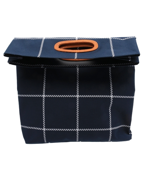 SHIPS（シップス）の「AMIACALVA: 【SHIPS別注】ペーパー バッグ■（クラッチバッグ・メンズ・ネイビー/ベージュ/キャメル/グリーン/ダークブルー/その他/ブルー/ホワイト/ブラック・ONE SIZE）」の7枚目の写真