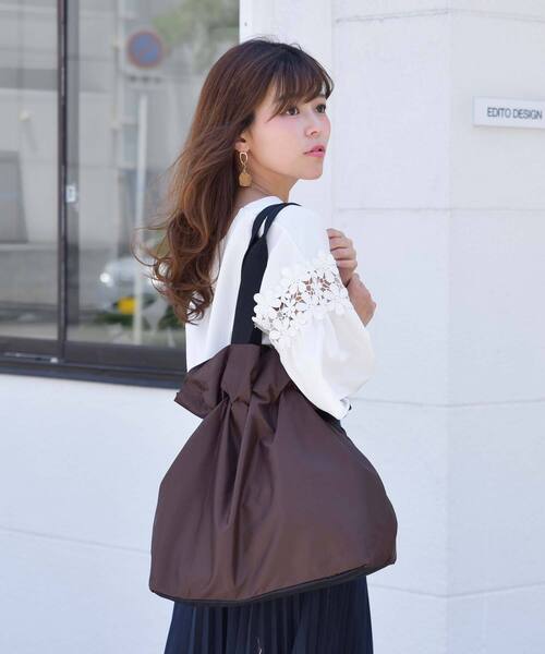 VitaFelice(ヴィータフェリーチェ)の「巾着&トートナイロンエコバッグ(エコバッグ/サブバッグ・レディース・オレンジ/ブラック/レッド/グリーン/グレー/ネイビー/ブラウン・FREE)」の9枚目の写真