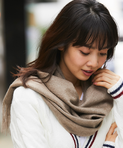 SMILE ORCHID(スマイルオーキッド)の「カシミヤ100%無地ストールマフラー(ストール/ショール・レディース・ブラック/グレー/ピンク/アイボリー/ダークグレー/ワインレッド/キャメル/グレイッシュベージュ/レッド系その他/ブルー系その他/ベージュ系その他・FREE)」の12枚目の写真