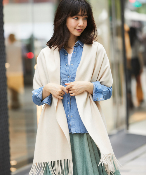 SMILE ORCHID(スマイルオーキッド)の「カシミヤ100%無地ストールマフラー(ストール/ショール・レディース・ブラック/グレー/ピンク/アイボリー/ダークグレー/ワインレッド/キャメル/グレイッシュベージュ/レッド系その他/ブルー系その他/ベージュ系その他・FREE)」の18枚目の写真