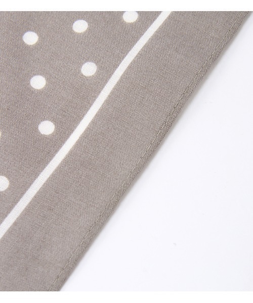 IL BISONTE（イルビゾンテ）の「IL BISONTE / BANDANA（バンダナ/スカーフ・レディース・ネイビー/ワイン/ベージュ/グレー・FREE）」の12枚目の写真