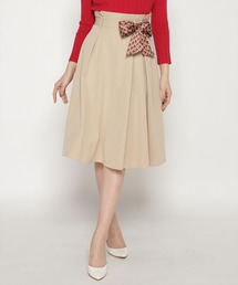 Swingle�i�X�E�B���O���j�́u�X�J�[�t�t���{�b�N�X�t���A�[�X�J�[�g�i�X�J�[�g�j�v