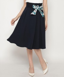 Swingle�i�X�E�B���O���j�́u�X�J�[�t�t���{�b�N�X�t���A�[�X�J�[�g�i�X�J�[�g�j�v