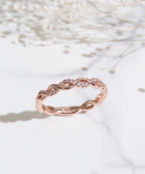 florist(フローリスト)の「華奢なねじりCZダイヤリング(リング・レディース・シルバー/ゴールド/ピンクゴールド・11号/9号/13号/19号/15号/21号)」の3枚目の写真