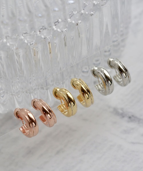 colleca la（コレカラ）の「miniループフィット・サイドラインフープイヤリング（イヤリング・レディース・シルバー/ゴールド/ピンクゴールド・ﾌﾘ-）」の8枚目の写真