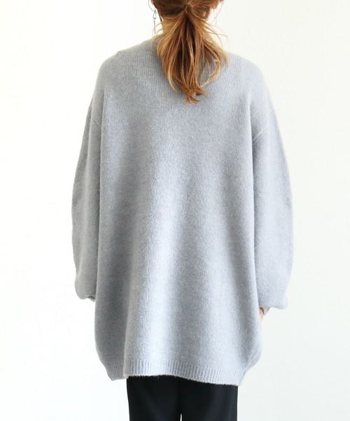 reca（レカ）の「柔らかく、もちもちの着心地！ビッグシルエットボリュームニット（ニット/セーター・レディース・ベージュ/ラベンダー/杢グレー/オフホワイト/ブルー系その他/ミント/オートミール/パープル/マスタード/チャコールグレー/ライトイエロー/グリーン系その他・FREE）」の16枚目の写真