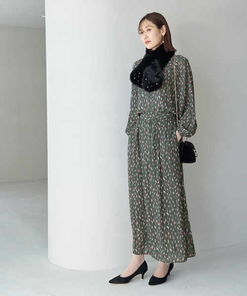 ROPE' PICNIC(ロペピクニック)の「【一部店舗限定】【Mon E’toile】ボウタイブラウス(シャツ/ブラウス・レディース・チャコールグレー/ベージュ・38)」の6枚目の写真