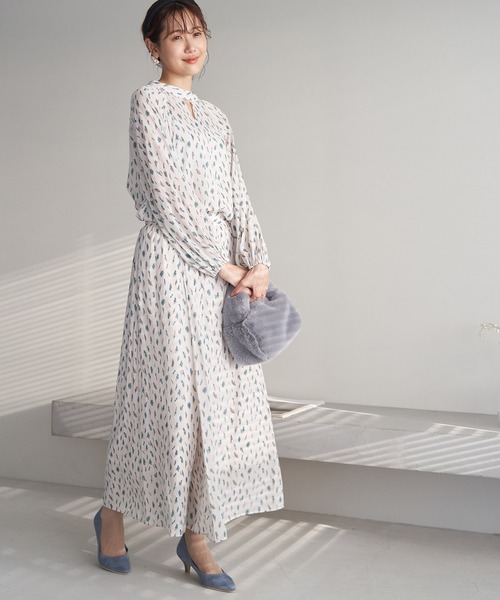 ROPE' PICNIC(ロペピクニック)の「【一部店舗限定】【Mon E’toile】ボウタイブラウス(シャツ/ブラウス・レディース・チャコールグレー/ベージュ・38)」の11枚目の写真