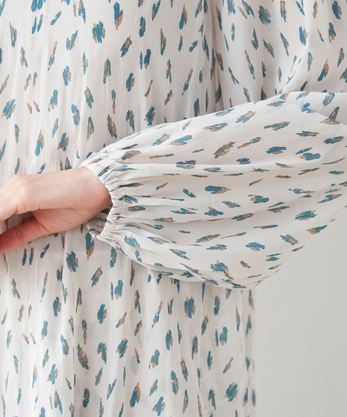 ROPE' PICNIC(ロペピクニック)の「【一部店舗限定】【Mon E’toile】ボウタイブラウス(シャツ/ブラウス・レディース・チャコールグレー/ベージュ・38)」の20枚目の写真