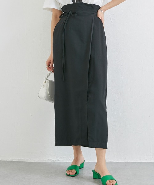 LAVEANGE(ラビアンジェ)の「リボンベルトラップ風スカート(スカート・レディース・イエロー/ブラウン/ブラック/ブルー/ベージュ/グリーン・LL/3L/4L/5L/M/L)」の1枚目の写真