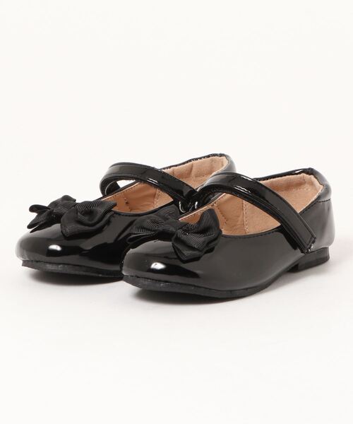 Catherine Cottage（キャサリンコテージ）の「ゴムストラップリボンシューズ（バレエシューズ・キッズ・ブラック/ブラック系その他/シルバー/オフホワイト・20/17/19/14/21/18）」の3枚目の写真