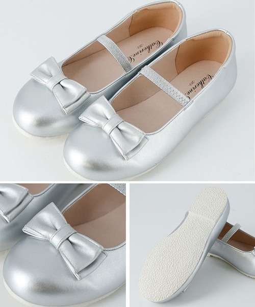 Catherine Cottage（キャサリンコテージ）の「ゴムストラップリボンシューズ（バレエシューズ・キッズ・ブラック/ブラック系その他/シルバー/オフホワイト・20/17/19/14/21/18）」の12枚目の写真