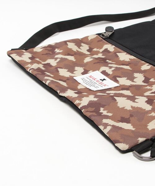 MAKAVELIC(マキャベリック)の「『MAKAVELIC』TRUCKS KNAPSACK(ショルダーバッグ・レディース・ブラック系その他/レッド系その他/ブルー系その他・FREE)」の4枚目の写真
