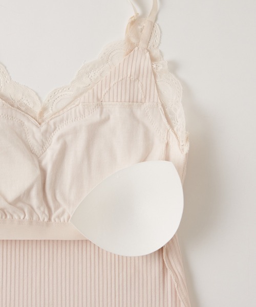 Chico（チコ）の「【SALON by Chico限定】レピュールテレコレースキャミ（キャミソール・レディース・アイボリー/ライトグレー/ミント/ブラック/サーモンピンク・FREE）」の14枚目の写真