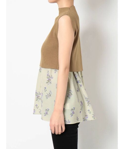 MURUA(ムルーア)の「ブラーフラワーレイヤードトップス(ニット/セーター・レディース・ブラック/ベージュ・FREE)」の12枚目の写真