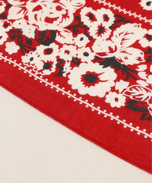 JOURNAL STANDARD relume（ジャーナルスタンダード　レリューム）の「【NOMA t.d. / ノ－マティーディー】Draw your Garden Bandana（バンダナ/スカーフ・メンズ・ブラック/レッド・FREE）」の4枚目の写真