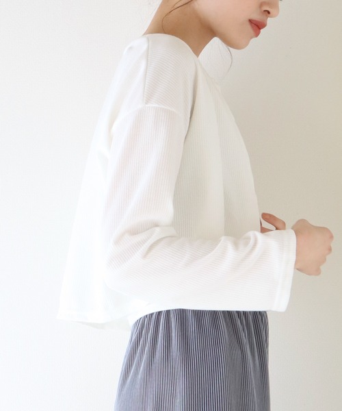 BLUEEAST(ブルーイースト)の「カーディガン&キャミソールセット アンサンブル(アンサンブル・レディース・ブラック/イエロー/アイボリー/モカ/カーキ・MEDIUM)」の13枚目の写真