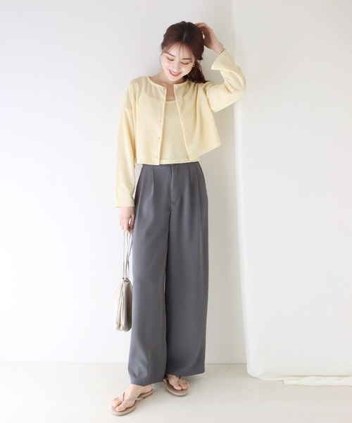 BLUEEAST(ブルーイースト)の「カーディガン&キャミソールセット アンサンブル(アンサンブル・レディース・ブラック/イエロー/アイボリー/モカ/カーキ・MEDIUM)」の21枚目の写真