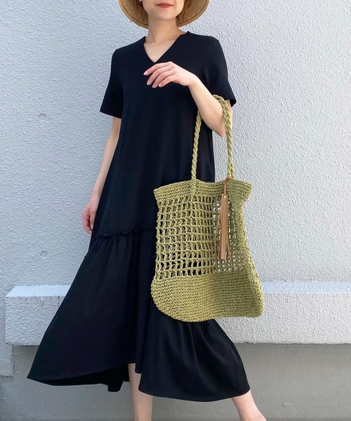 PICCIN（ピッチン）の「フリルマキシワンピース（ワンピース・レディース・ブラック/オフホワイト/ブルー・M）」の2枚目の写真