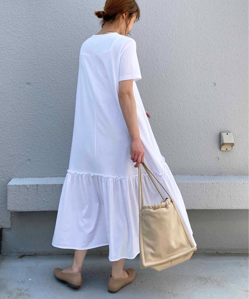 PICCIN（ピッチン）の「フリルマキシワンピース（ワンピース・レディース・ブラック/オフホワイト/ブルー・M）」の8枚目の写真