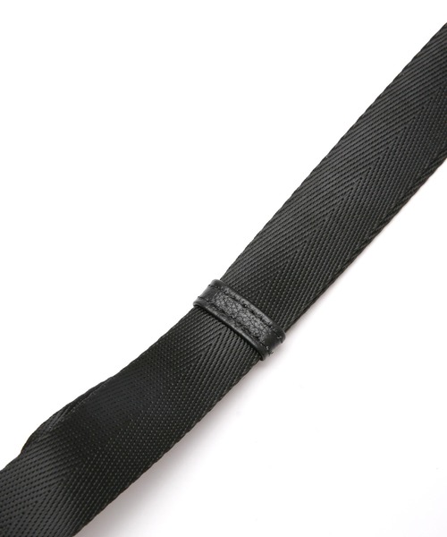 NANO universe（ナノユニバース）の「シャイニーレザー ウエストBAG（ボディバッグ/ウエストポーチ・メンズ・ブラック・FREE）」の7枚目の写真