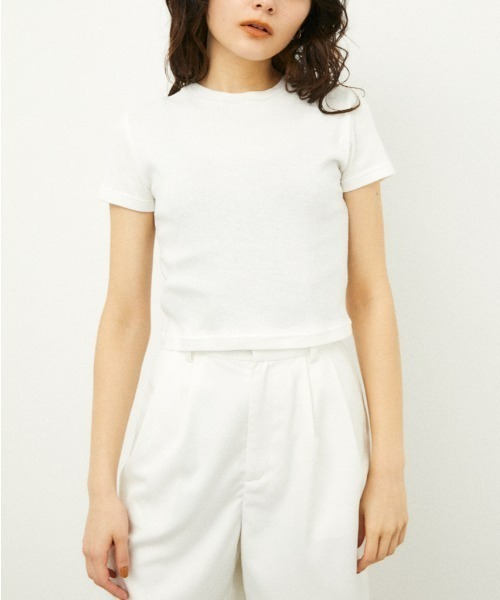 LAGUA GEM(ラグアジェム)の「BASIC COMPACT T/SH(Tシャツ/カットソー・レディース・オフホワイト/ブラック/ライム・SMALL/MEDIUM)」の2枚目の写真