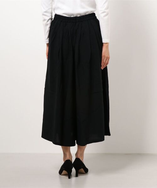 BELLUNA（ベルーナ）の「レーヨンプリント素材ドレープガウチョパンツ（その他パンツ・レディース・ブラック/ネイビー/ブルー/その他/その他1・SMALL/MEDIUM/LARGE/X-LARGE）」の17枚目の写真