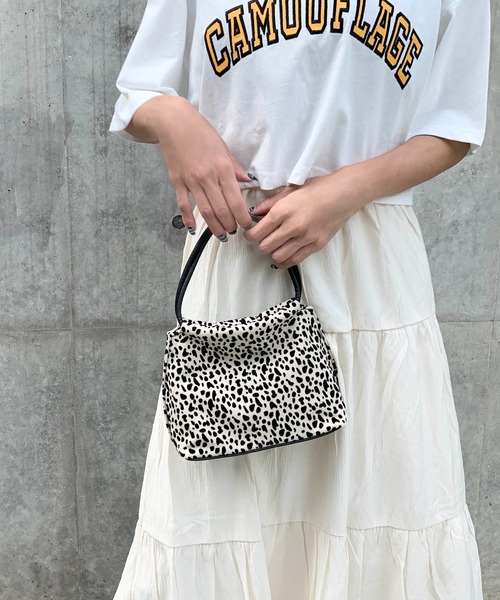 RASVOA（ラスボア）の「パターンソリッド２ＷＡＹミニＢＡＧ（ショルダーバッグ・レディース・ブラック/オフホワイト/ホワイト系その他・FREE）」の18枚目の写真