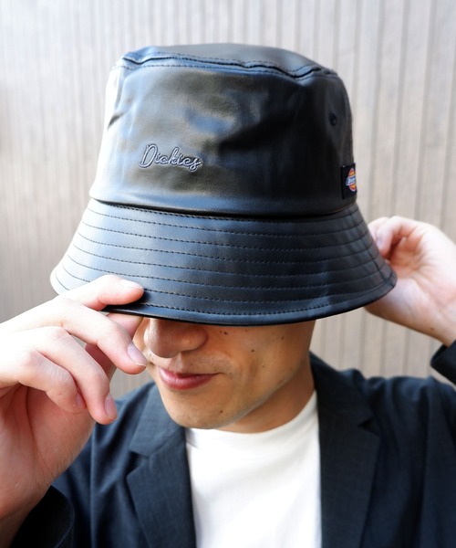 Dickies(ディッキーズ)の「【Dickies】PU BUCKET HAT / ディッキーズ フェイクレザー バケットハット(ハット・メンズ・ブラック/アイボリー・FREE)」の2枚目の写真