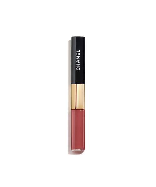 CHANEL（シャネル）の「ル ルージュ デュオ ウルトラ トゥニュ 2 in 1 リクィッド リップカラー（口紅/リップティント/グロス・レディース・397 メリー ローズ/69 テンダー ベージュ/122 ソフト コーラル/47 ダーリン レッド/49 エヴァー レッド/57 ダーリン ピンク/40 ライト ローズ/124 ソフト キャンディ/104 ブライト ラズベリー/43 センシュアル ローズ/54 ストロベリー レッド/48 ソフト ローズ/174 エンドレス ピンク/182 ライト ブラウン/186 ピンク ヌード/196 レッド ブラウン/192 コーラルピンク/188 キャラメルベージュ/160 ツィスト ドゥ シャネル/152 シェイク/144 ムーヴ/156 ダンス ドゥ シャネル/148 フィール ドゥ シャネル・FREE）」の18枚目の写真