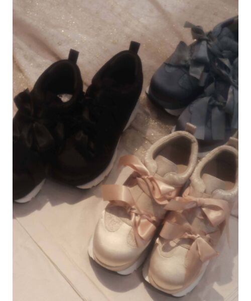 merry jenny（メリージェニー）の「ジャガードリボンスニーカー（スニーカー・レディース・ブラック/ピンク/ブルー・SMALL/MEDIUM/LARGE）」の4枚目の写真