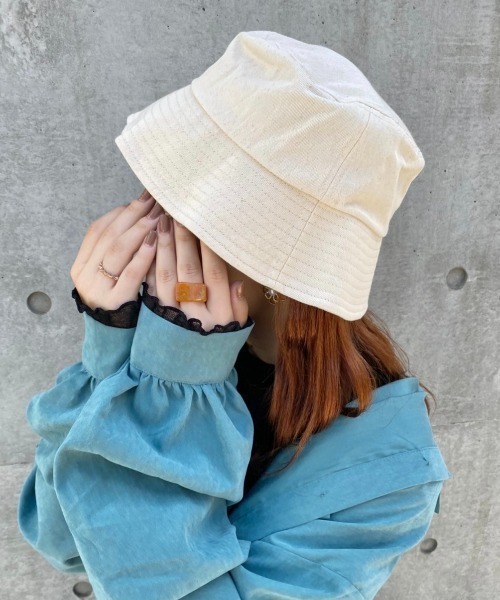 nemne store（ネンネストア）の「【accessory】気分屋さんのウネウネバケットハット（ハット・レディース・ブラック/アイボリー・F）」の12枚目の写真