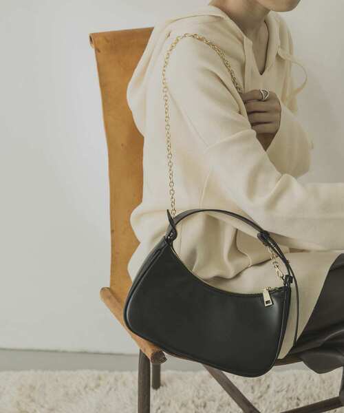 URBAN RESEARCH(アーバンリサーチ)の「2WAYハンドバッグ(ハンドバッグ・レディース・ブラック/キャメル・-)」の2枚目の写真