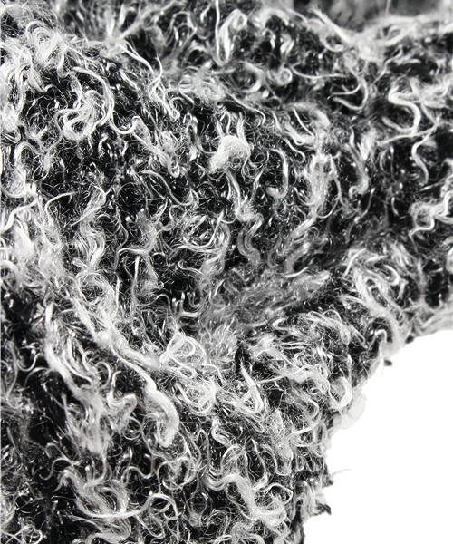 WEGO（ウィゴー）の「WEGO/ミックスもこもこヘアバンド（ヘアバンド・レディース・ブラック/ベージュ・FREE）」の5枚目の写真