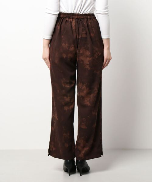 LOWRYS FARM(ローリーズファーム)の「ボカシガライージーパンツ 228654(その他パンツ・レディース・ブラウン/アイボリー・FREE)」の7枚目の写真