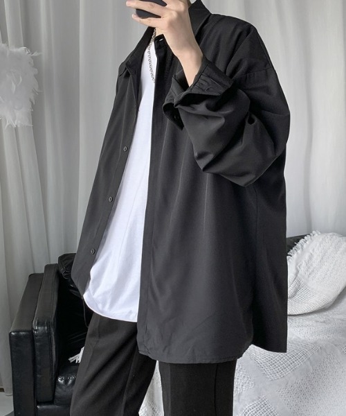 KOR(ケーオーアール)の「シルクタッチ ドロップショルダー オーバーサイズシャツ(シャツ/ブラウス・メンズ・ブラック/ブルー/ホワイト・5XL/3XL/2XL/XL/4XL/L/M)」の4枚目の写真