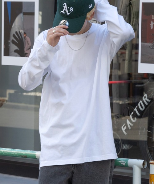 United Athle(ユナイテッドアスレ)の「袖リブ無しでストンとこなれ感【United Athle】cotton long sleeve t-shirt / コットン ロングスリーブTシャツ ロンT 5.6オンス ビッグシルエット ヘビーウェイト 5010(Tシャツ/カットソー・メンズ・ホワイト/ミックスグレー/ナチュラル/ネイビー/ブラック/ダークブラウン/ライトグリーン/パープル/カーキ/ライトオリーブ/チャコールグレー/ライトブルー/ベビーピンク/レッド・L/M/XL/XXL/S)」の20枚目の写真