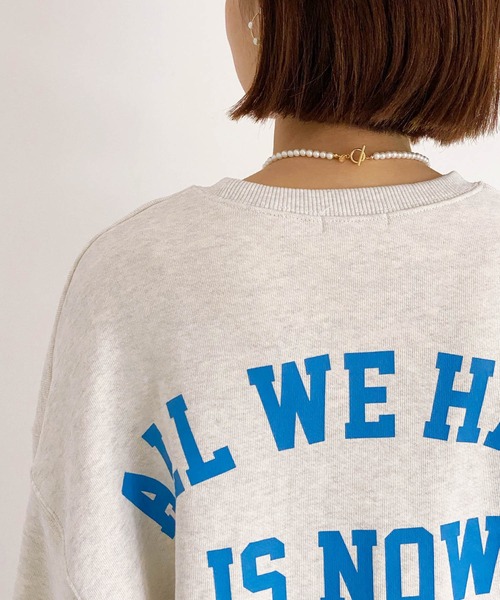 ottilie(オティーリエ)の「バックロゴプリントスウェットPO(スウェット・レディース・グレー/グリーン/ネイビー・FREE)」の17枚目の写真